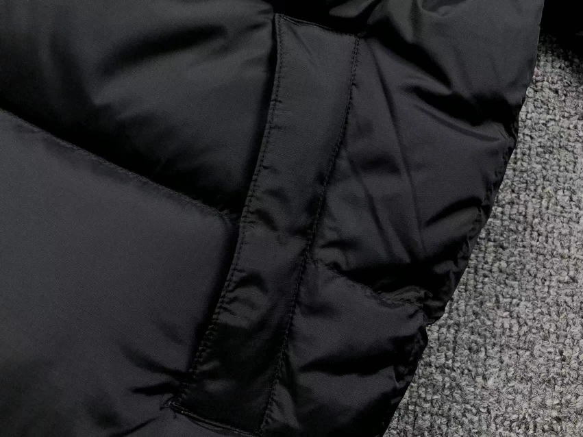 The North Face 1996 Nuptse 700 - Imagen 16